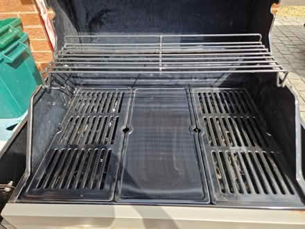 Photo of free BBQ Gas barbecue 3 burner (BS32) #3