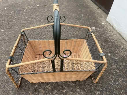 Photo of free 2 Baskets suitable for hampers (Brickhill MK41) #1