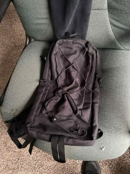Photo of free Camelback bag but no water pack (Boulder Ridge Apartments) #1