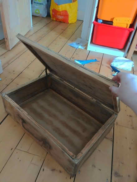 Photo of free Wooden chest (Honor oak) #4