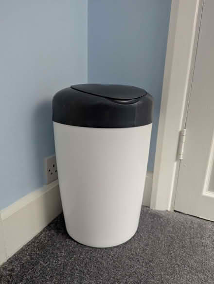 Photo of free Nappy bin (Barkingside IG6) #1