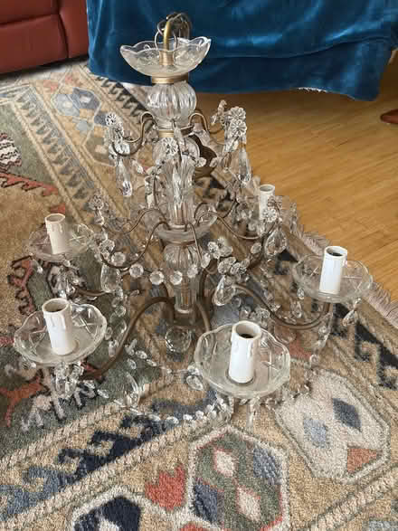 Photo of free Ceiling light (London Finchley N12) #1