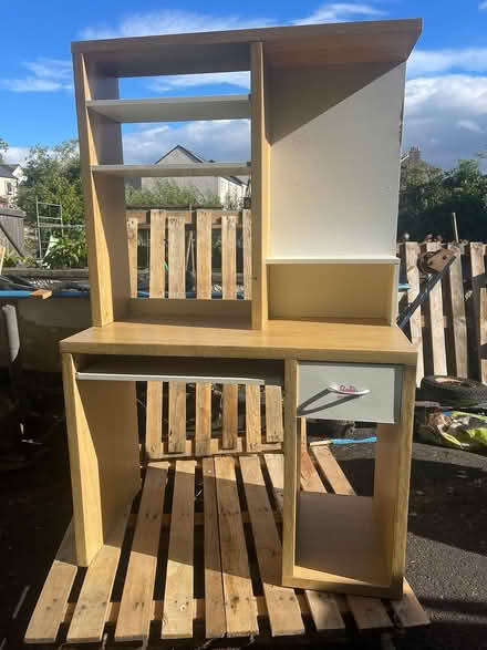 Photo of free Desk with shelves (Cowdenbeath KY4 9) #1