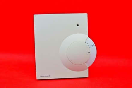 Photo of Honeywell Wireless Room Thermostat HCW80 (CT12) #1