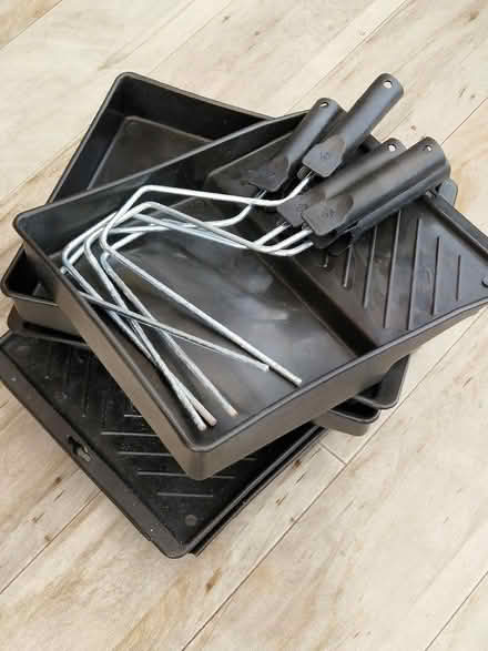 Photo of free Paint rollers and trays (Dunfermline KY12) #1