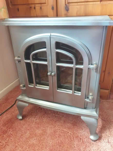 Photo of free Electric fireplace / heater (Garston, WD25) #1