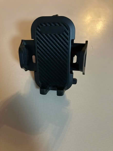 Photo of free Car phone holder (Bensenville) #1