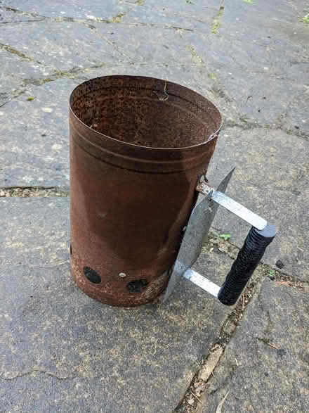 Photo of free BBQ chimney/ desk mic stand (Packsaddle BA11) #2