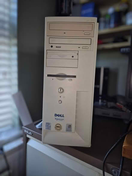 Photo of free Faulty vintage computer (Swindon SN2) #1