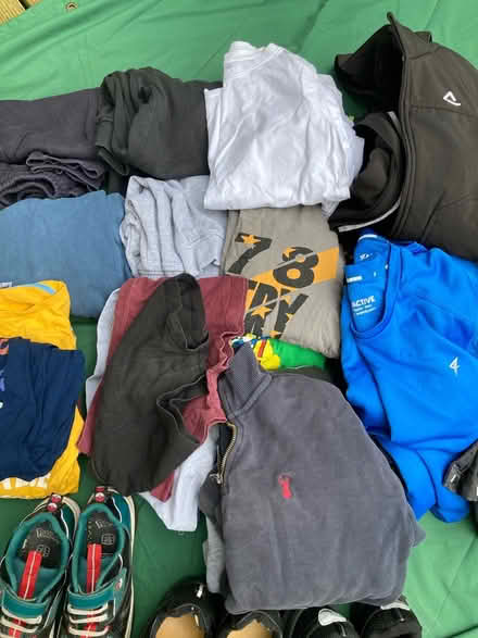 Photo of free Childrens Clothes 7-8 years old (CB3) #4