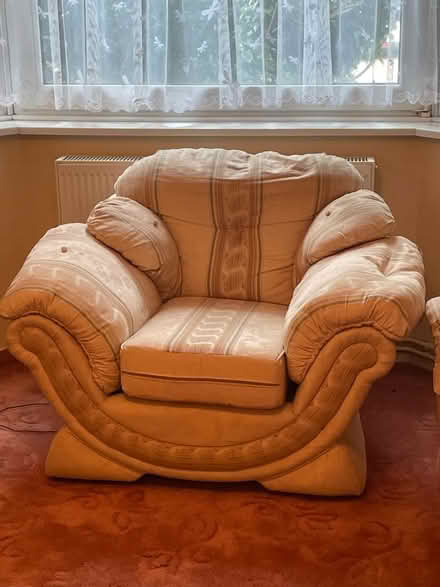 Photo of free 3 piece suite sofa (Higham Ferrers) #3