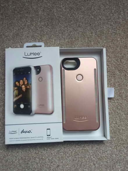 Photo of free lumee for iPhone 7 - working (Wray crescent, N4) #2