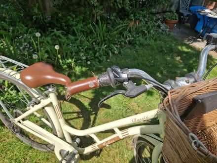 Photo of free Ladies bike (Cutteslowe OX2) #2
