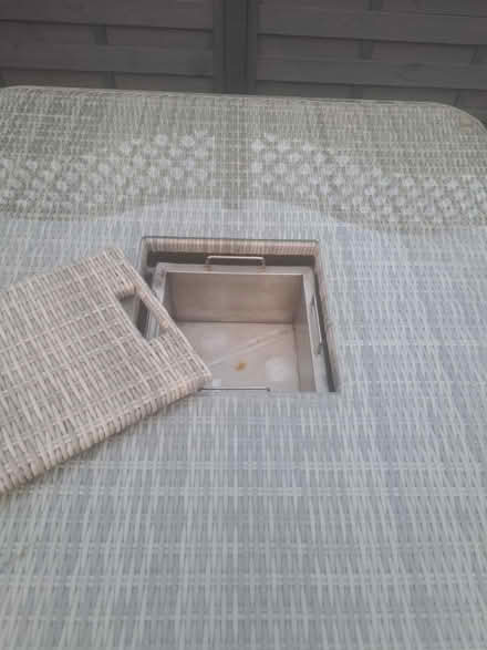 Photo of free Garden table (DE21 Spondon) #3