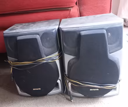 Photo of free Aiwa speakers (Edgware HA8) #1