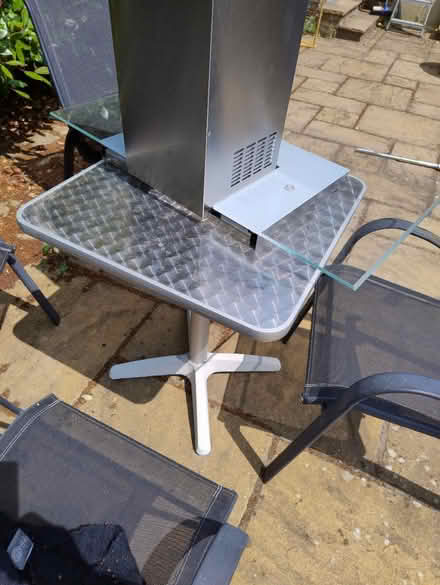 Photo of free Electric hob, extractor hood (Eltham SE9) #3