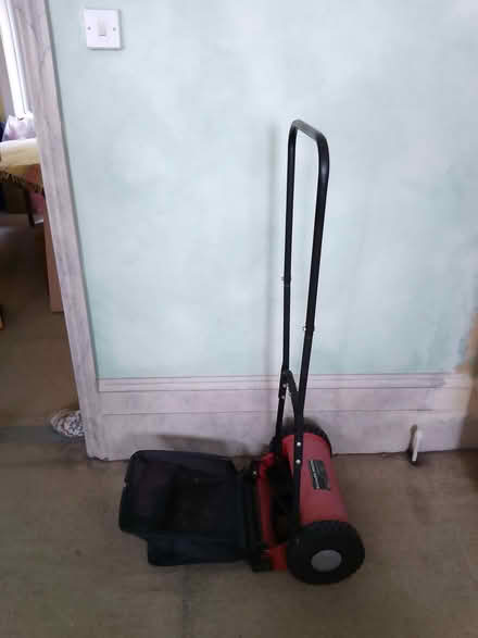 Photo of free Push/pull Lawnmower (South Norwood SE25) #1