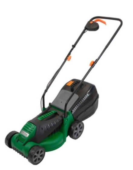 Photo of Electric lawn mower (NW2 Cricklewood) #1
