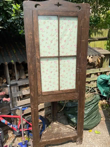 Photo of free Wood corner cupboard (Banbury (OX17)) #1