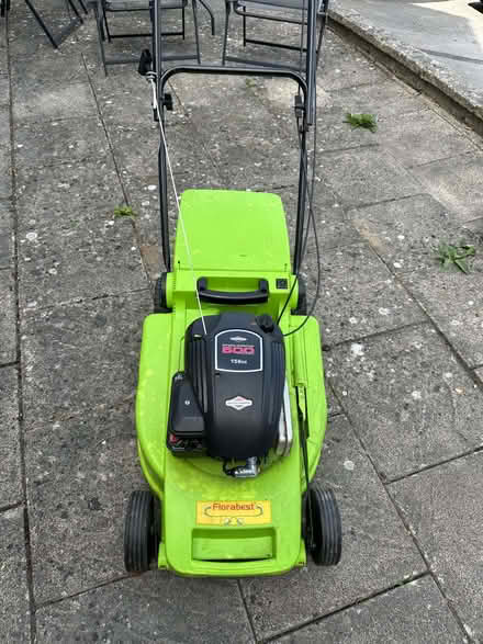 Photo of free Petrol lawnmower Briggs and Stratton (Nailsworth GL6) #4