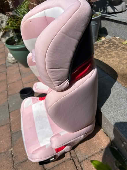 Photo of free Child seat (South Kirkby WF9) #3