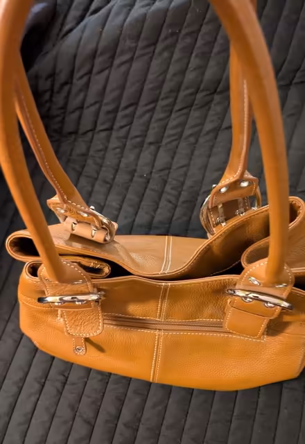 Photo of free Purse and wallets (Upper Marlboro, MD (Marlton)) #4