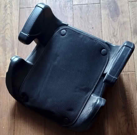 Photo of free Child's Car Booster Seat (Brailsford DE6) #1