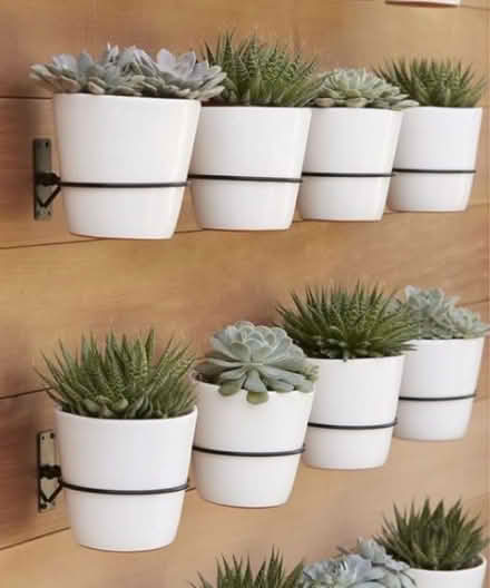 Photo of Metal wall planter vintage (S12) #1