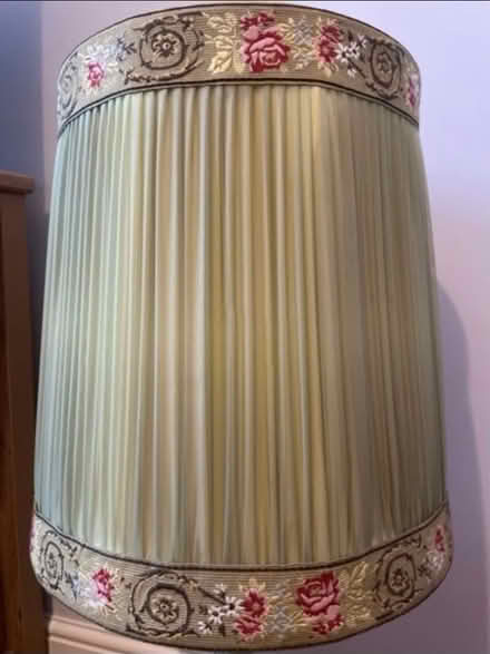 Photo of free Vintage Onyx lamp (Edenbridge) #2
