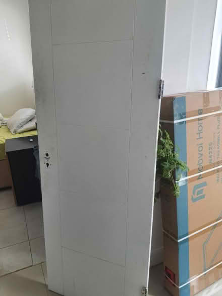 Photo of free White Tood door (Harrow HA3) #2