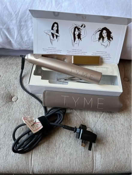 Photo of free TYME hair straighteners, curling tongs, hair styling (AB10) #1