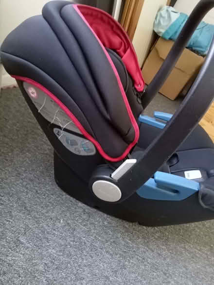 Photo of free Silver Cross Rear facing Baby seat (South End MK42) #2