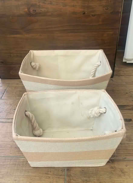 Photo of free 2 matching containers (Totteridge HW HP13) #1