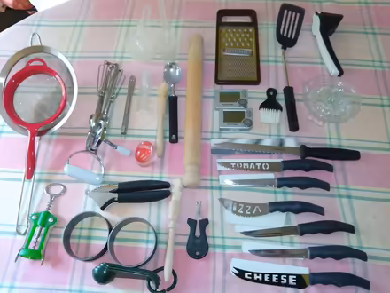 Photo of free Kitchen utensils (South Norwood SE25) #1