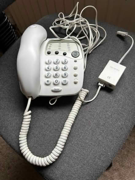 Photo of free plug in phone (Bridge of Allan FK9) #1