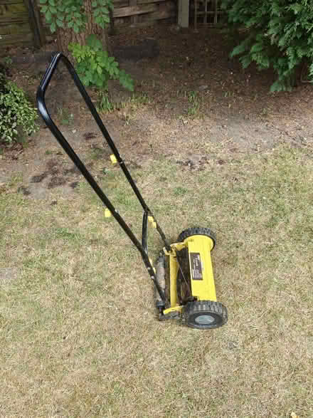 Photo of free Manual push lawn mower (Winchmore Hill N21) #2