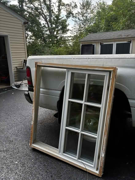 Photo of free Window panes (Dahlgren) (King George, Dahlgren area) #1