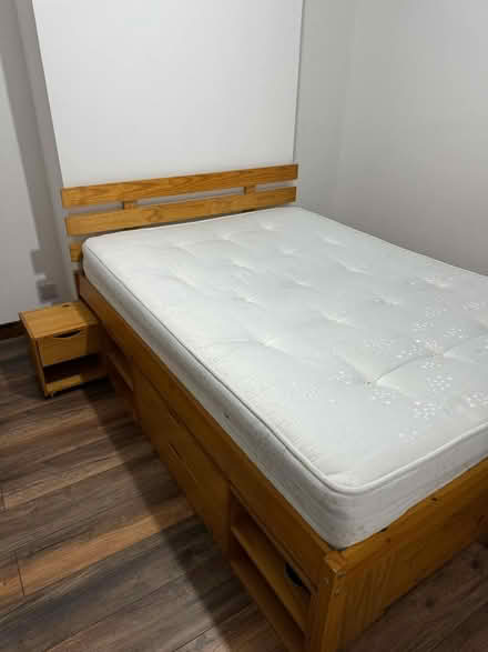 Photo of free Double bed with matress (Crewe Toll EH4) #4