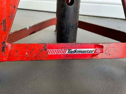 Photo of free Axle Stands, used. 2,500 kg per stand. (Sandy Cross TN21) #3