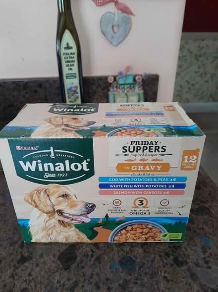 Photo of free Winalot meaty and fish chunks (Horsham) #2