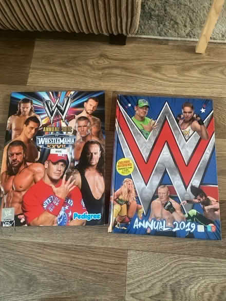 Photo of free Topps WWE Slam Attax Collectors Binder , Annuals (Whins of Milton FK7) #2