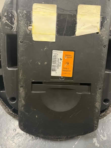 Photo of free Child seat -Maxi cosi (TW1) #2