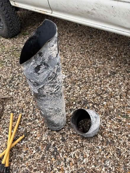 Photo of free Flue pipe wood stove rigid 8 inch (Old Dilton BA13) #1