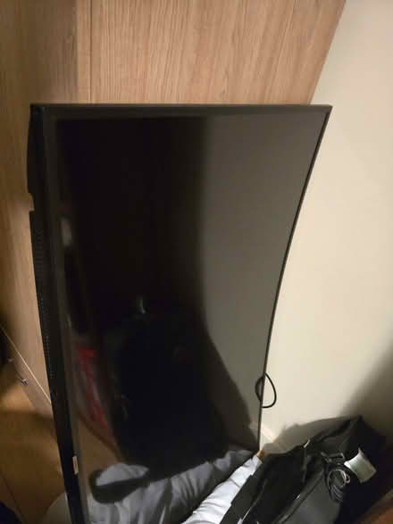 Photo of free Faulty samsung curved tv (Wednesfield WV11) #1