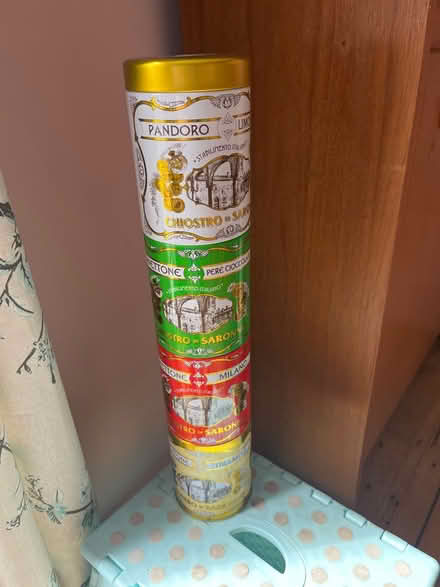 Photo of free EMPTY mini panettone tins (Tottenham, N17) #1