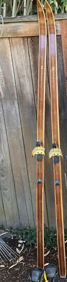 Photo of free Nordic wood skis (NE Seattle, near Roosevelt HS) #1