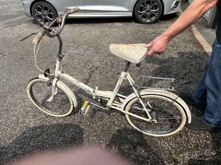 Photo of free Old bike (AB21) #1