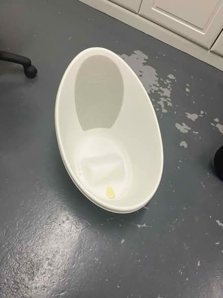 Photo of free Baby portable bath (TW1) #2