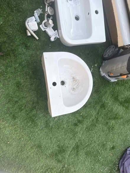 Photo of free Bath sink , bath tap , jet wash (Harlow CM19) #3