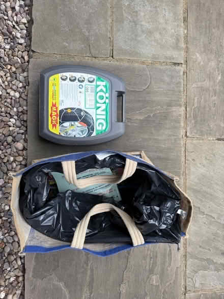 Photo of free car snow chains (NN3 Meadowfields) #1